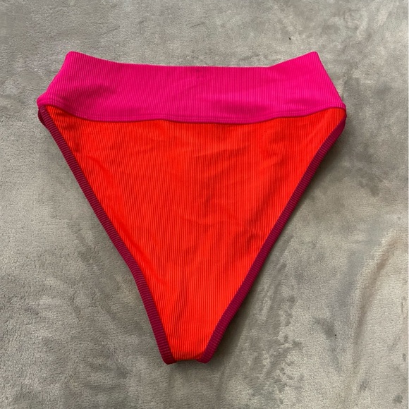 New! Beach Riot Emmy be mine colorblock high waisted bottom 24889 - Picture 8 of 11